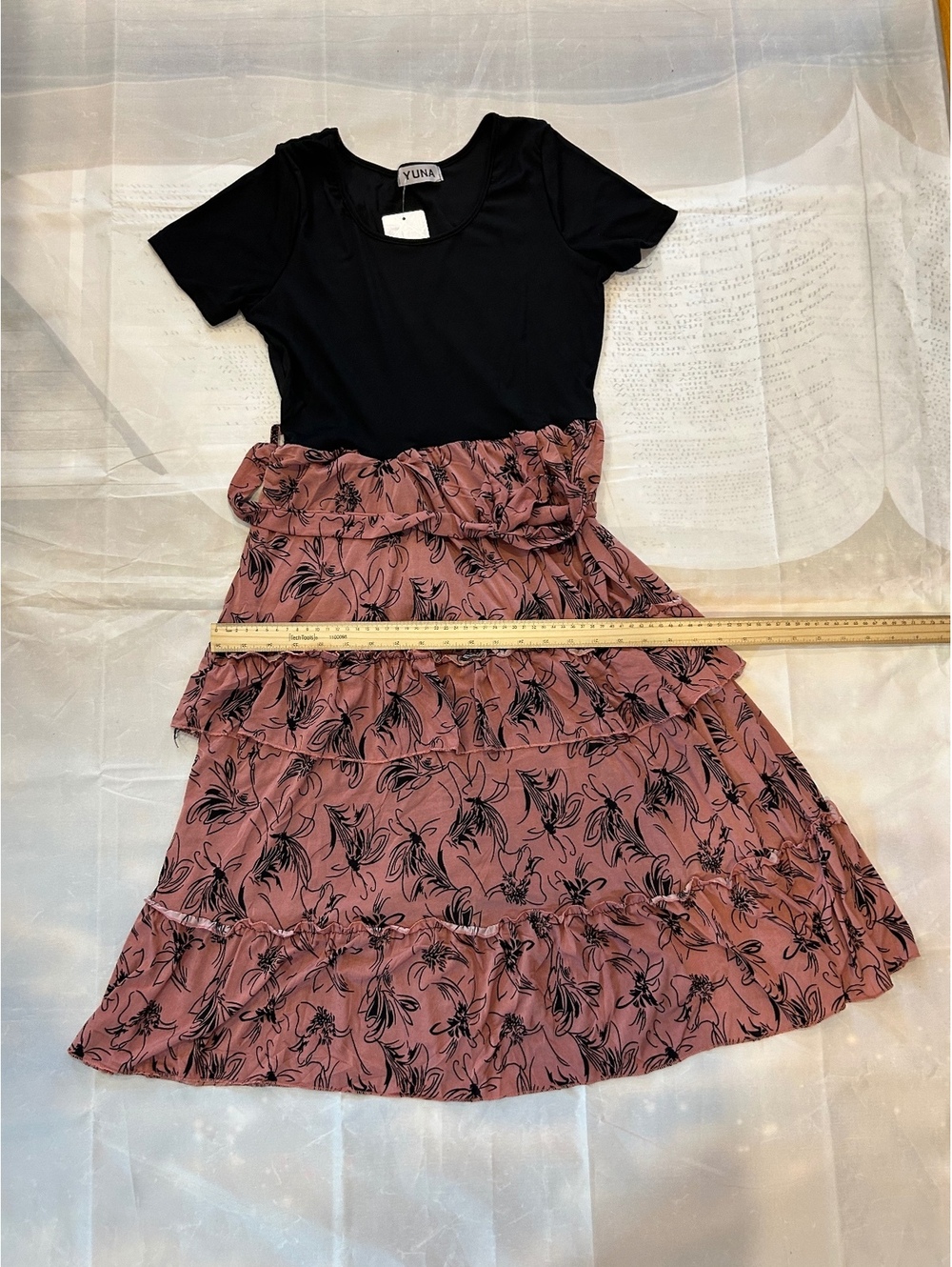 Yuna Women's Black Top Pink Floral Dress Size S M CLOTHING00114
